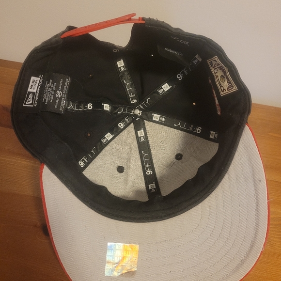 VINTAGE New Era Chicago Bulls Cap - Picture 6 of 7